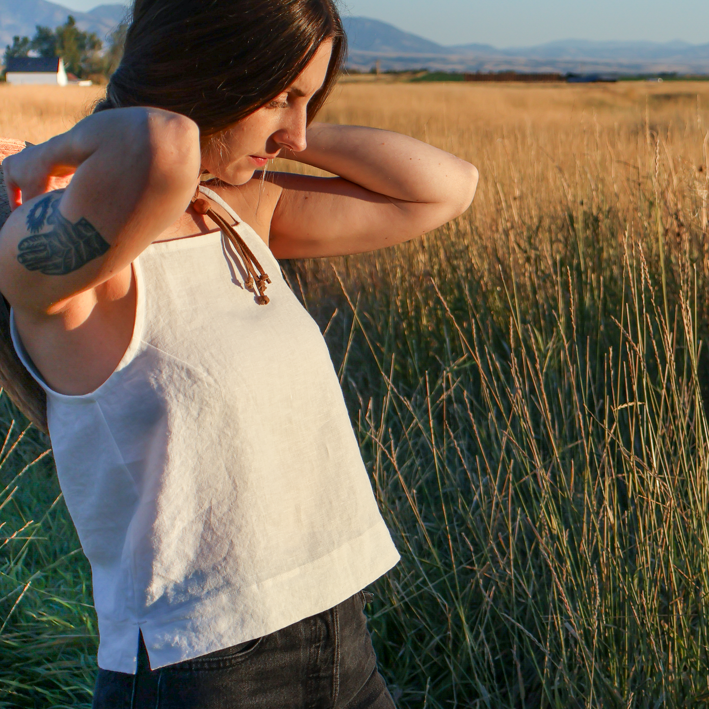 Broadlands Garden Tank White