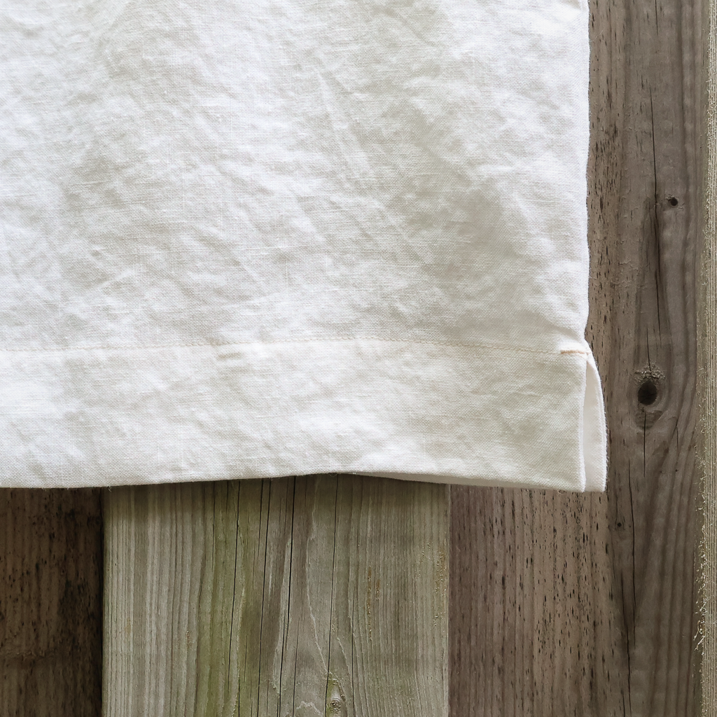 Broadlands Garden Tank White