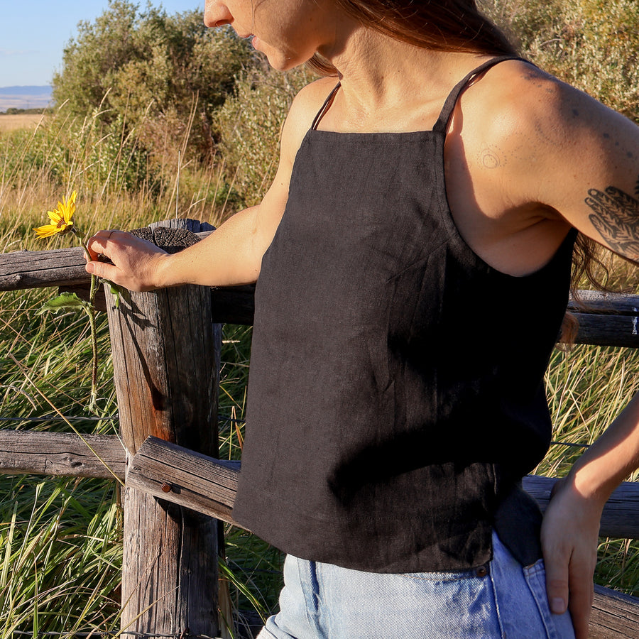 Broadlands Garden Tank Black