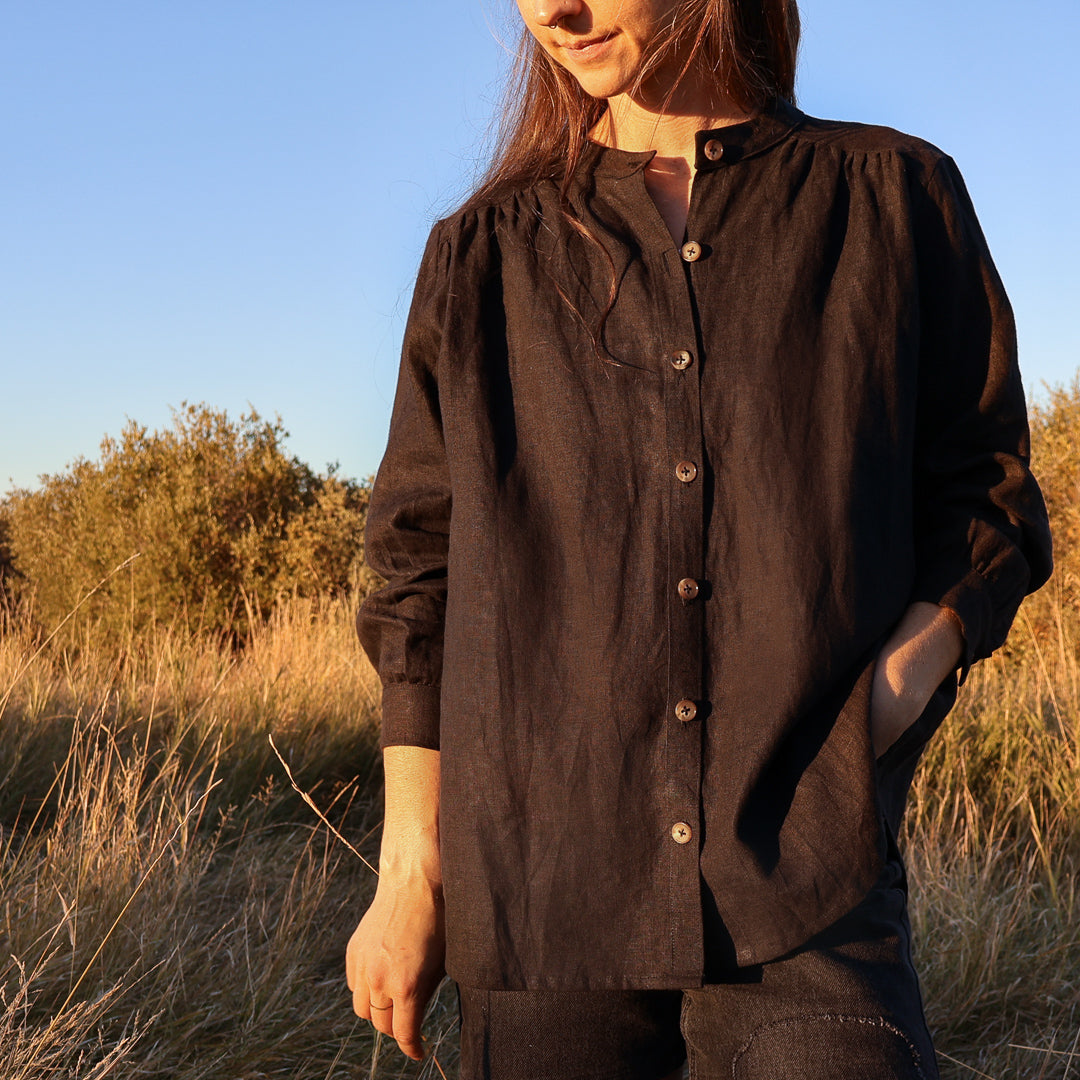Harvest Linen Button-up Black