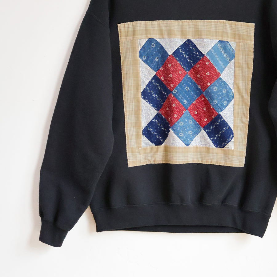 Quilt Block Crew Pullover - Black - Small