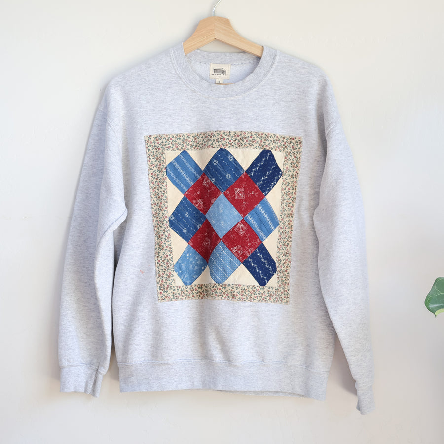 Quilt Block Crew Pullover - Heather Gray - Small